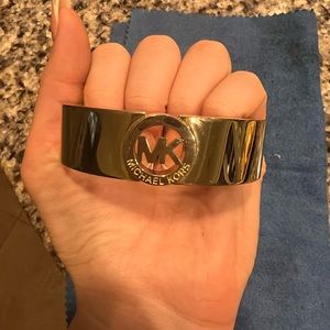 Michael Kors Snap-On Gold Bracelet